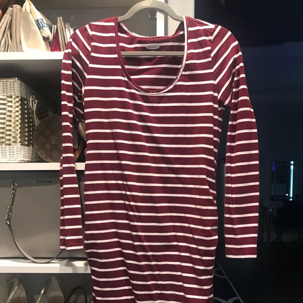 Old Navy Maternity Dress